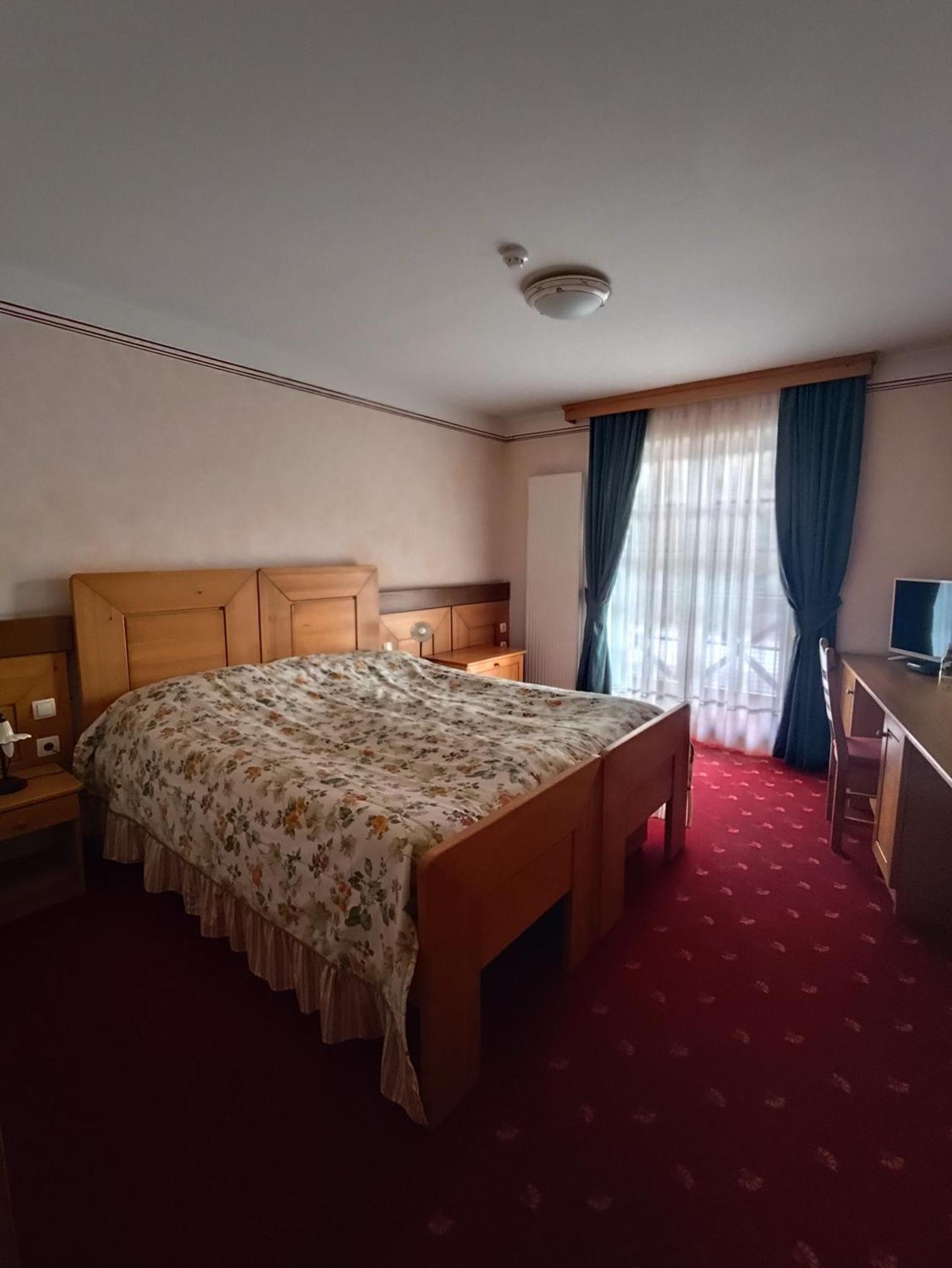 Hotel In Restavracija Pod Roglo Zreče Zewnętrze zdjęcie